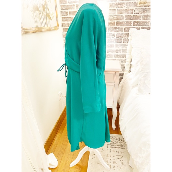 NWT {Cushnie for Target} Wrap Dress - Picture 9 of 10